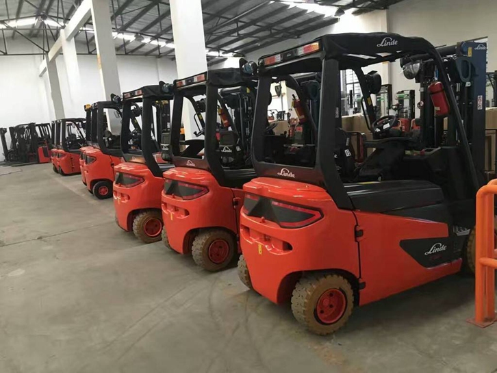 深圳進(jìn)口二手電動(dòng)叉車報(bào)關(guān)