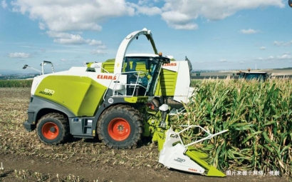 德國舊青儲飼料收獲機(jī)進(jìn)口報(bào)關(guān)費(fèi)用到天津農(nóng)機(jī)案例