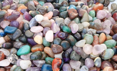 北京半寶石進口報關(guān)公司：進口半寶石清關(guān)費用關(guān)稅