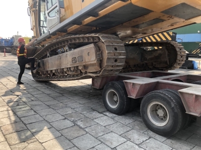 二手工程設(shè)備進(jìn)口上海如何報關(guān)