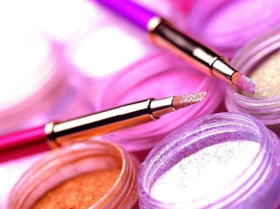 深圳進口美國化妝品原料報關流程費用一站式門到門