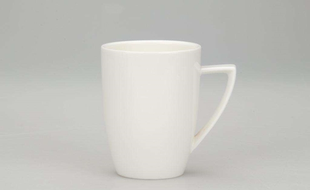 進(jìn)口陶瓷制品報(bào)關(guān)一站式代理流程 進(jìn)口陶瓷制品報(bào)關(guān)_副本.jpg